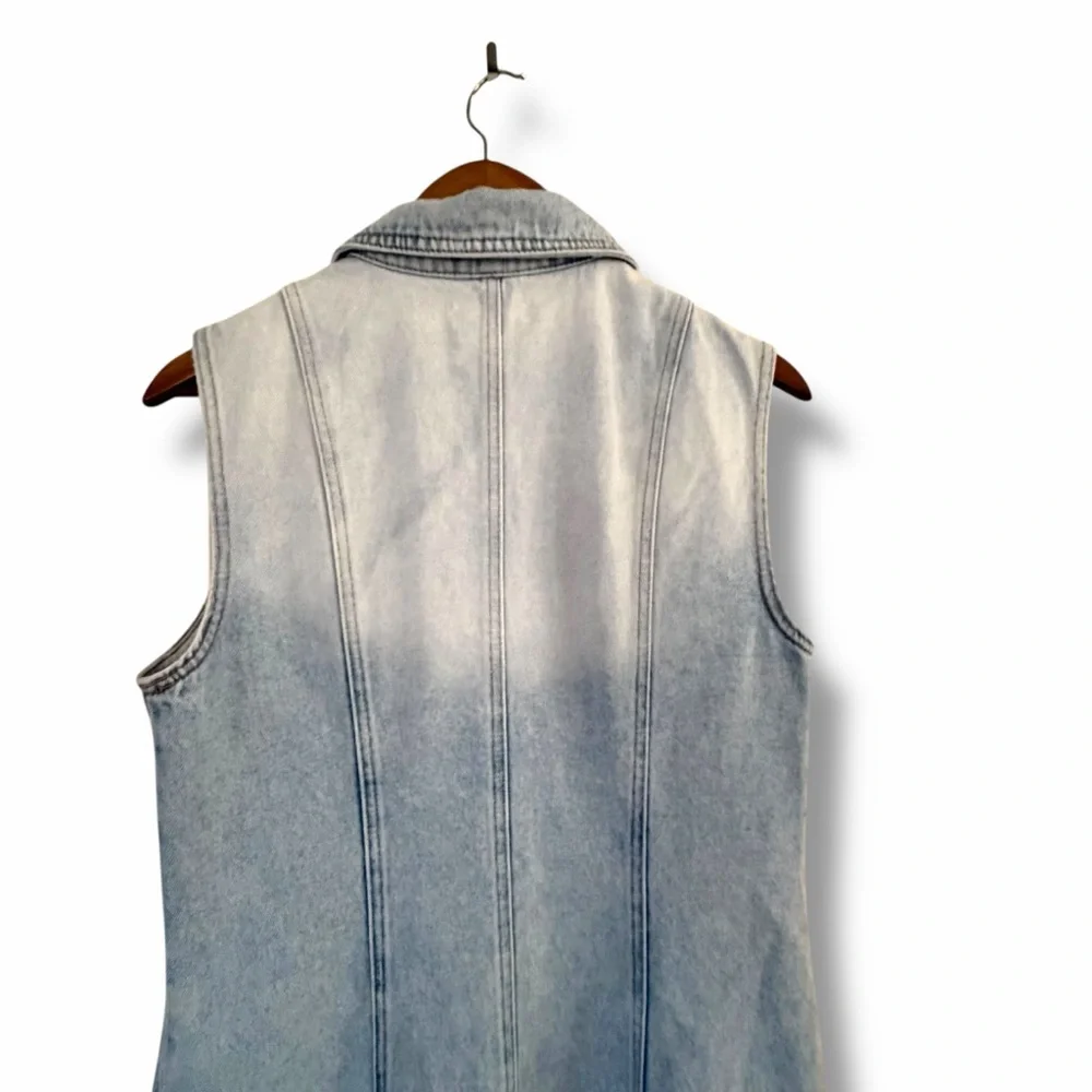 Kut from the Kloth Gretel Denim Shirt Dress Size  Medium Light Wash - Picture 12 of 15